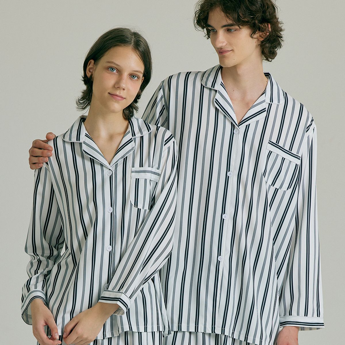 테라우드 홈웨어(TERAWOOD HOMEWEAR) 스트라이프 긴팔 파자마 상하세트