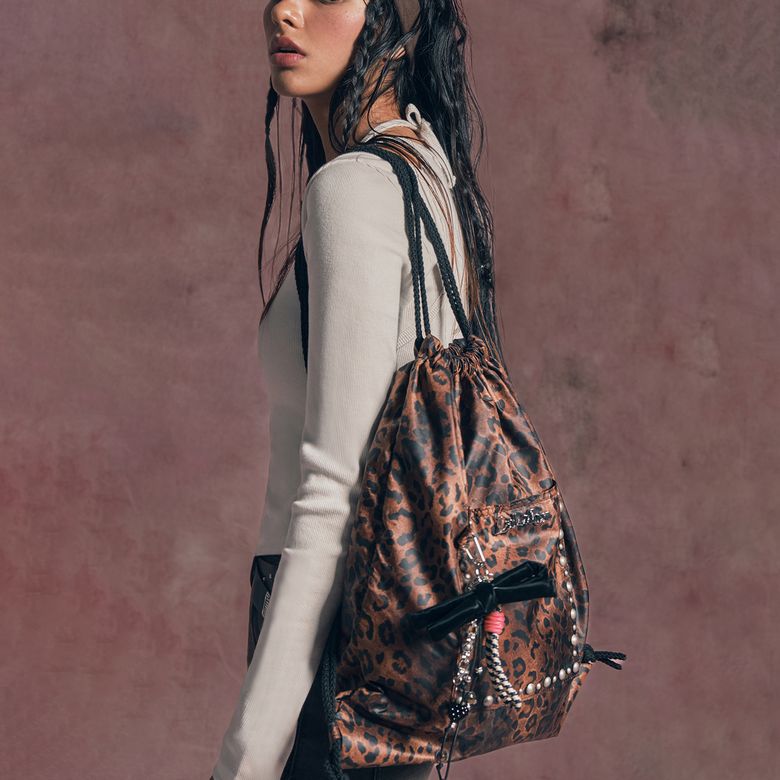 LEOPARD PRINT STRING BACKPACK BROWN BQ4AB001