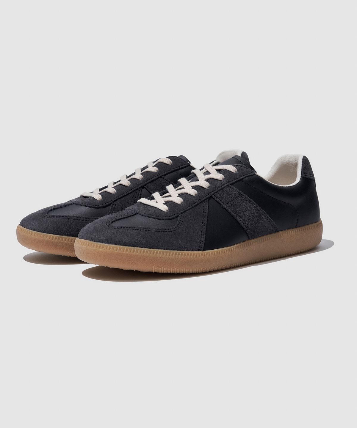 다온아토(DAONATO) German Military Sneakers (Black)