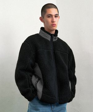 CURVED SHERPA FLEECE JACKET BLACK(MG2EFMJ230A)