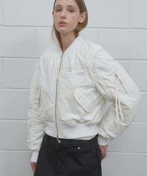 셔링 디테쳐블 MA-1 점퍼 IV