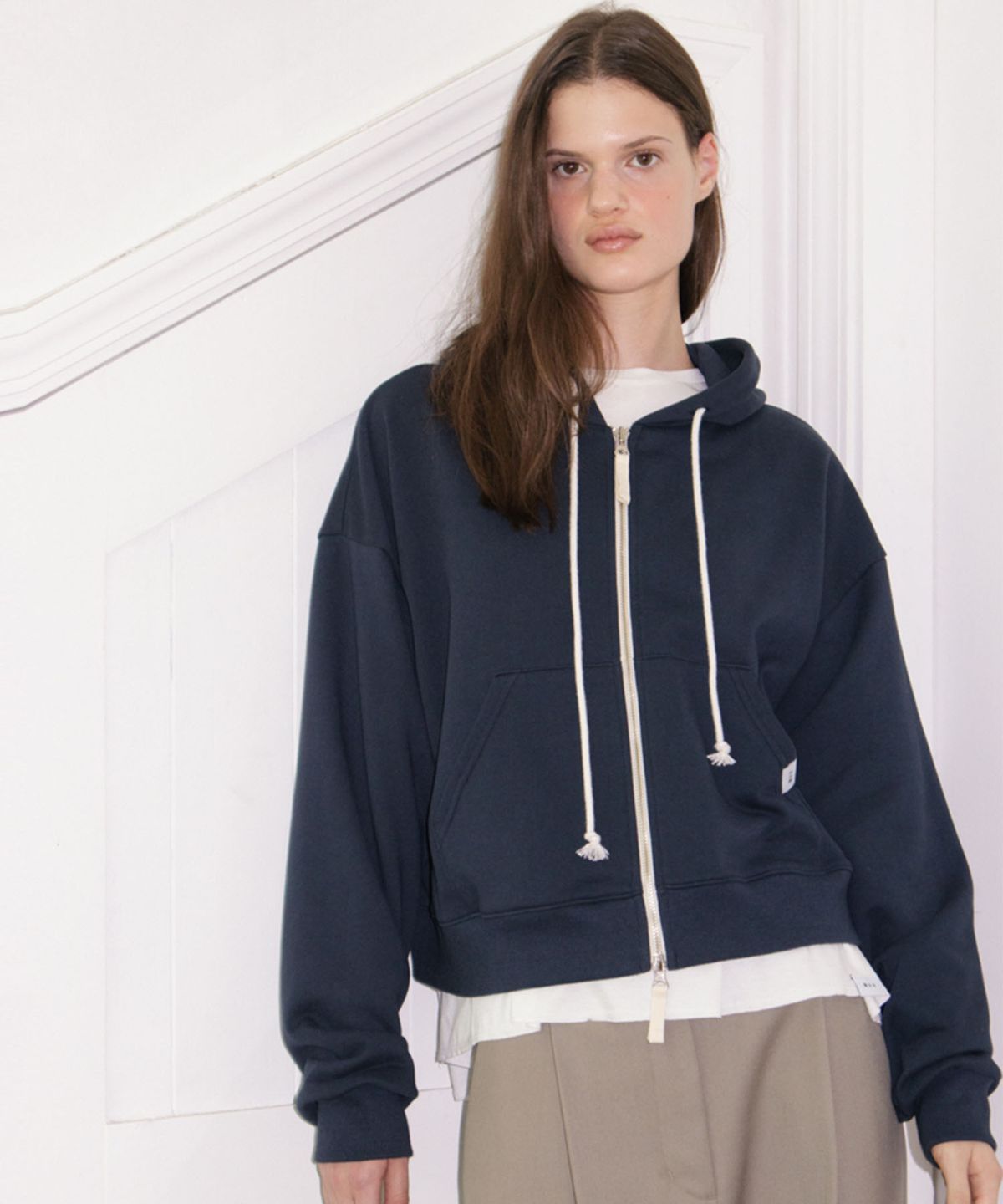 수수무(SUSUMU) CEREAL ZIPPED HOODIE - navy