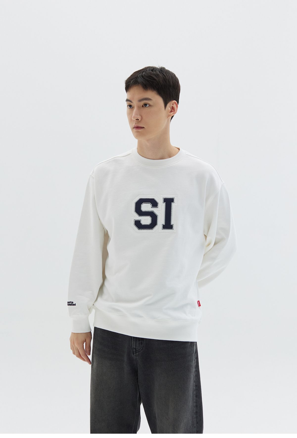 스포츠 일러스트레이티드(SPORTS ILLUSTRATED) 스포츠일러스트레이티드 아이콘로고 스웨트셔츠 (화이트)