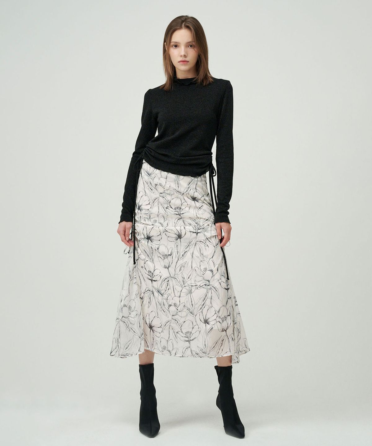 세컨드 아르무아(02ARMOIRE) Mogan Skirt _ Off White