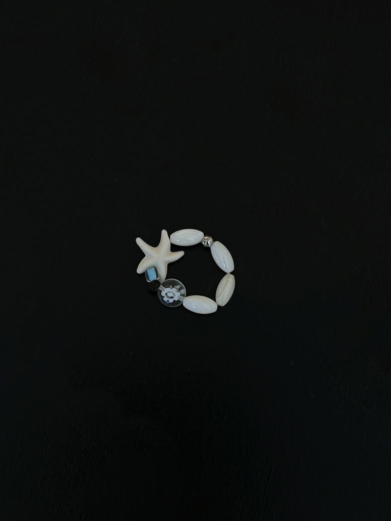 Nacre Star Daisy R.
