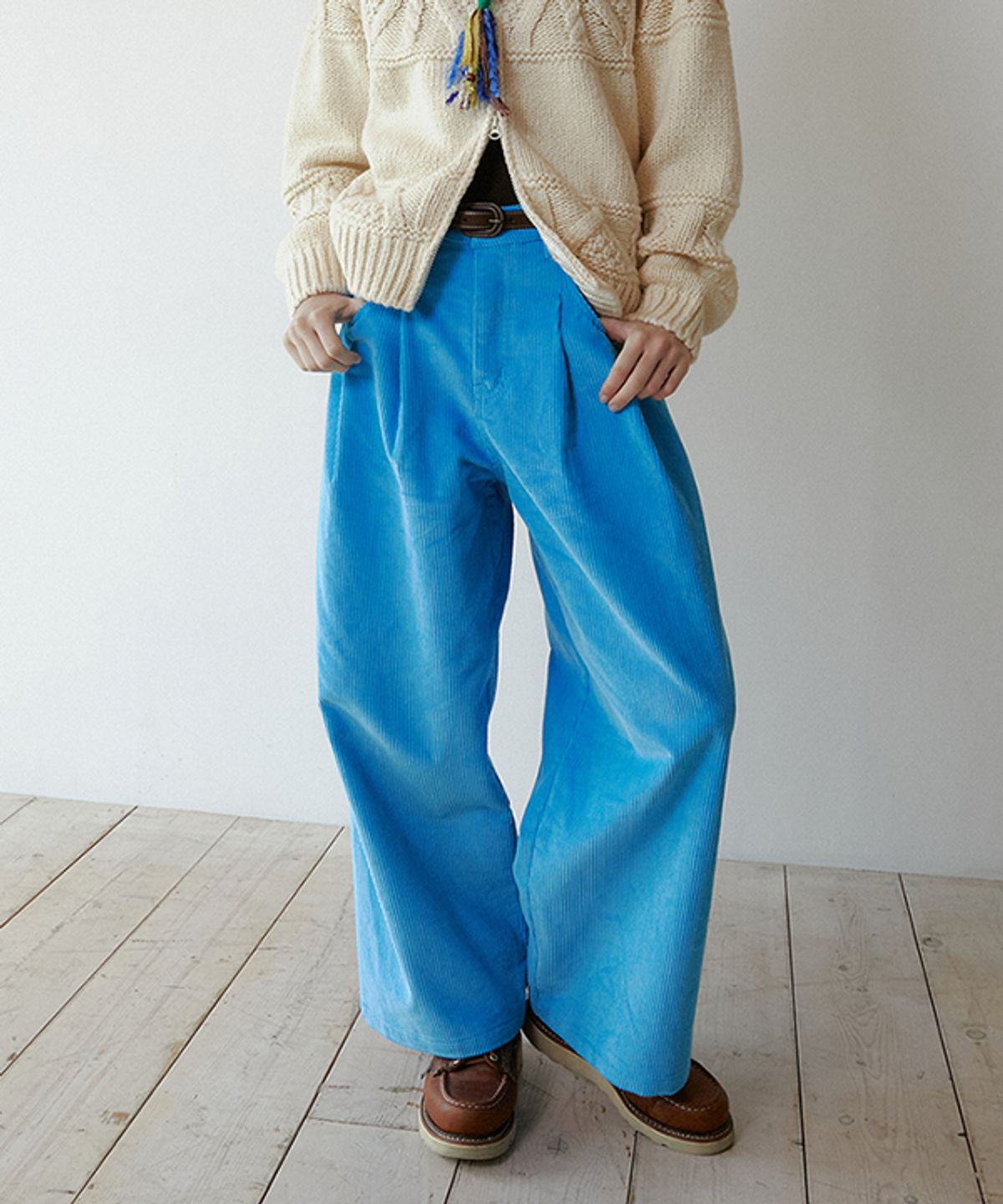 그린버터(GREENBUTTER) Corduroy Wide Pants (L/Blue)