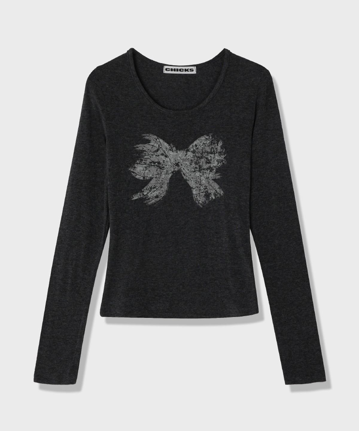 칙스(CHICKS) Scratch ribbon 롱 슬리브 티셔츠 Charcoal