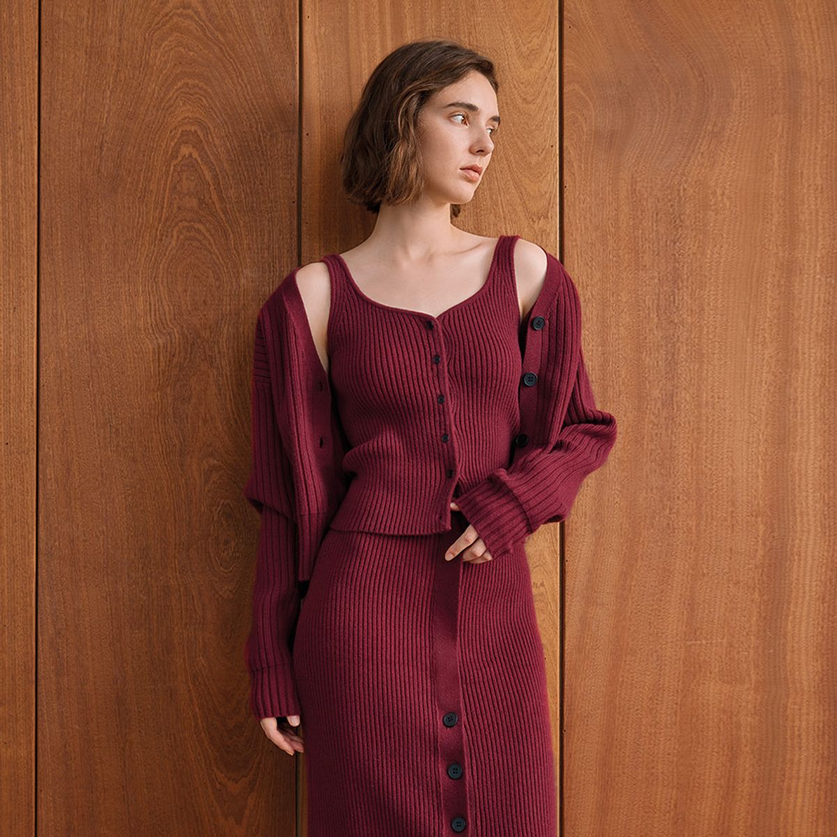 와이와이아이엠(YYIAM) YY_Gentle ribbed wine knit inner top