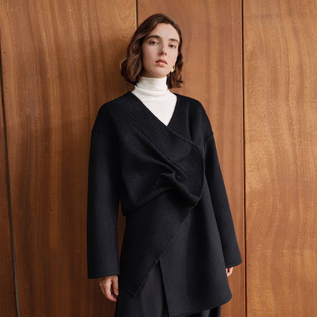 와이와이아이엠(YYIAM) YY_Pleated wool mid-length coat