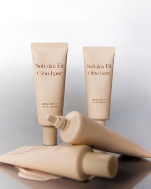 소프트 스킨 핏 글로우 베이스