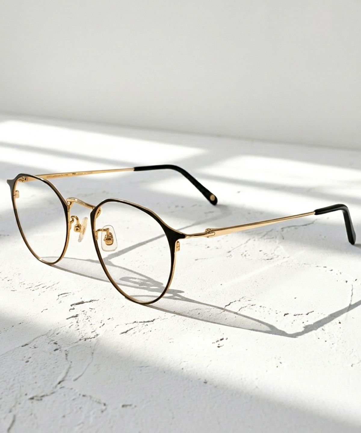 라이아이웨어(LIEEYEWEAR) LEO105-001