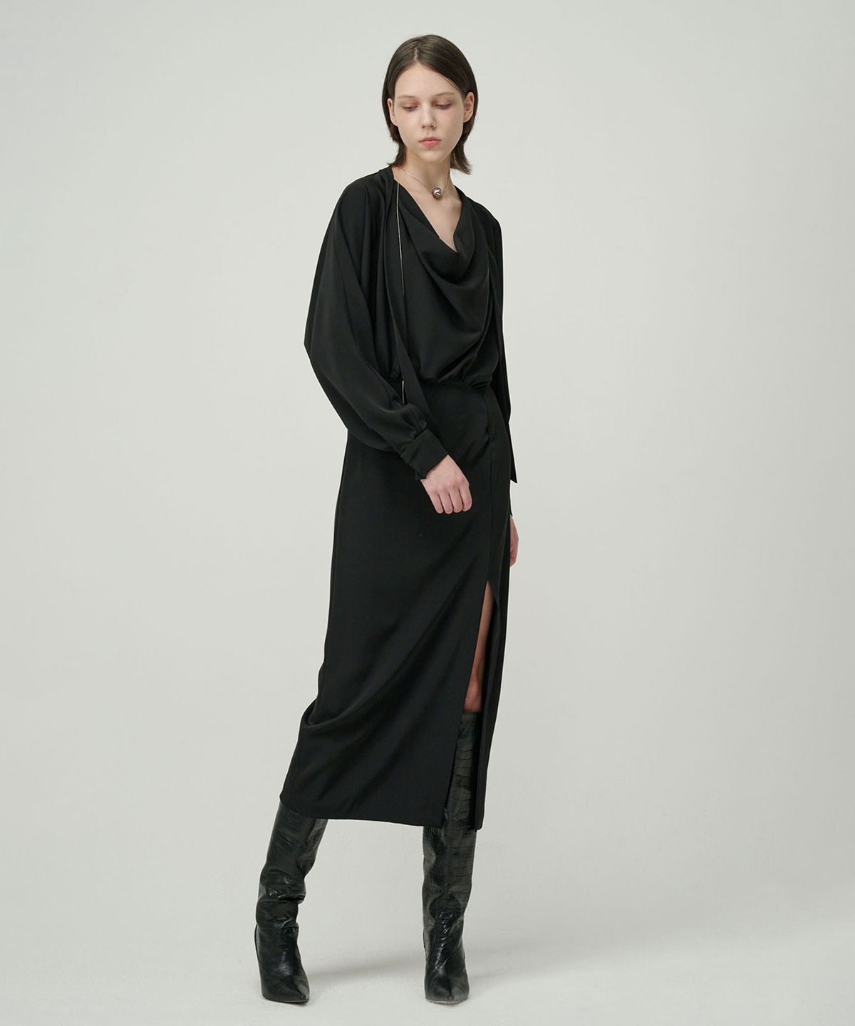 세컨드 아르무아(02ARMOIRE) Abigail Dress _ Black
