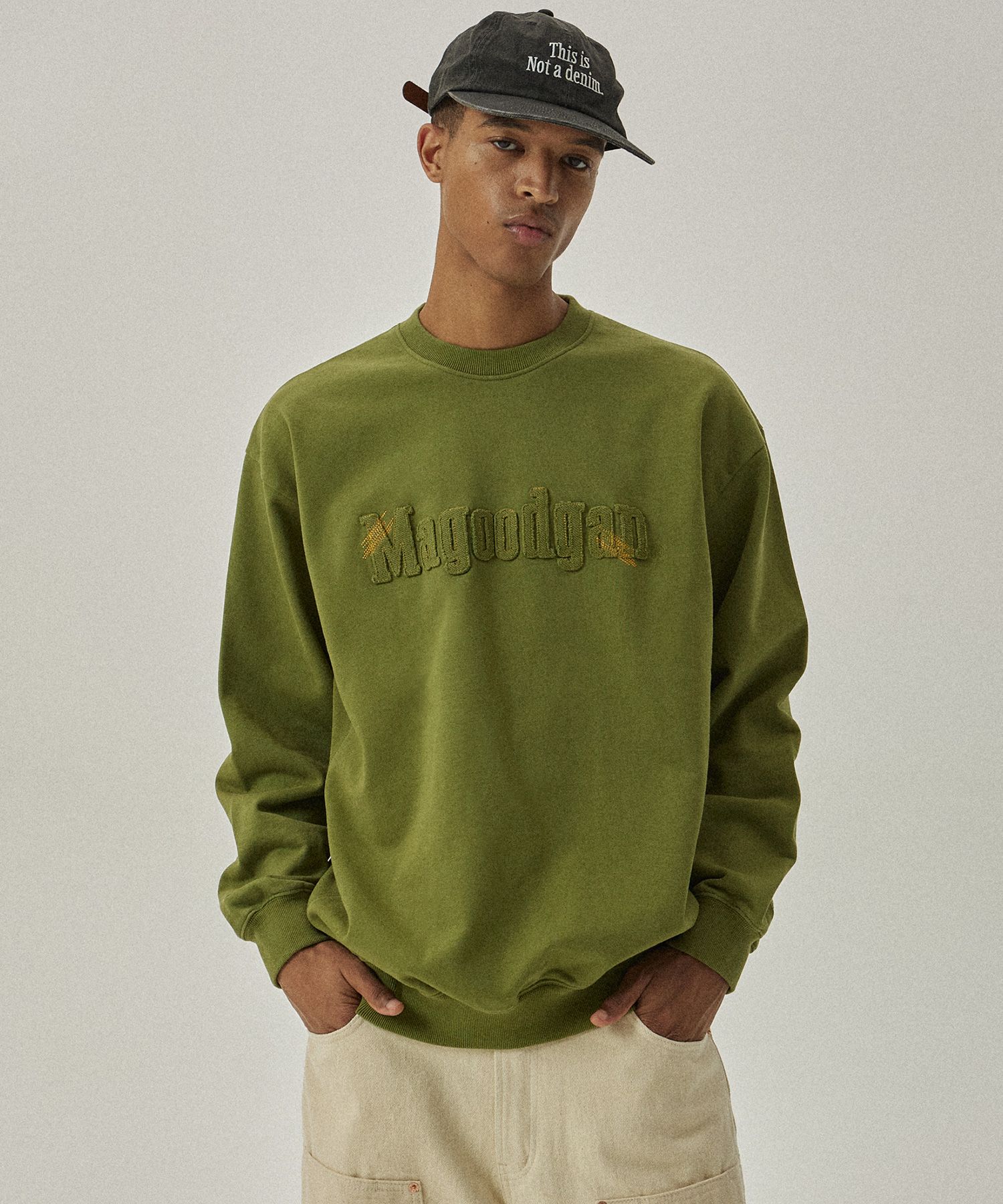MAGOODGAN ♥ Acareet 3324 Logo Applique Sweatshirt MUSINSA | MAGOODGAN Akarrit 3324 Logo Applique Olive Khaki