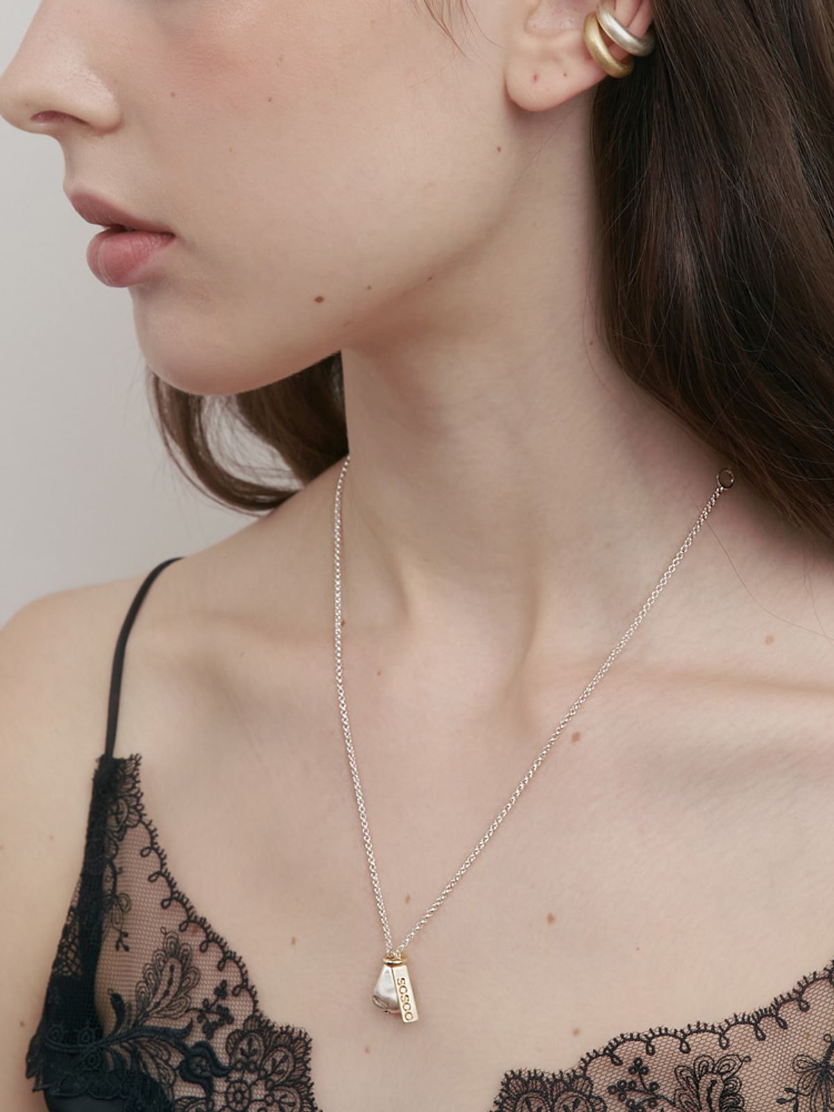 소수(SOSOO) SOSOO Logo Physical Pendulum Necklace