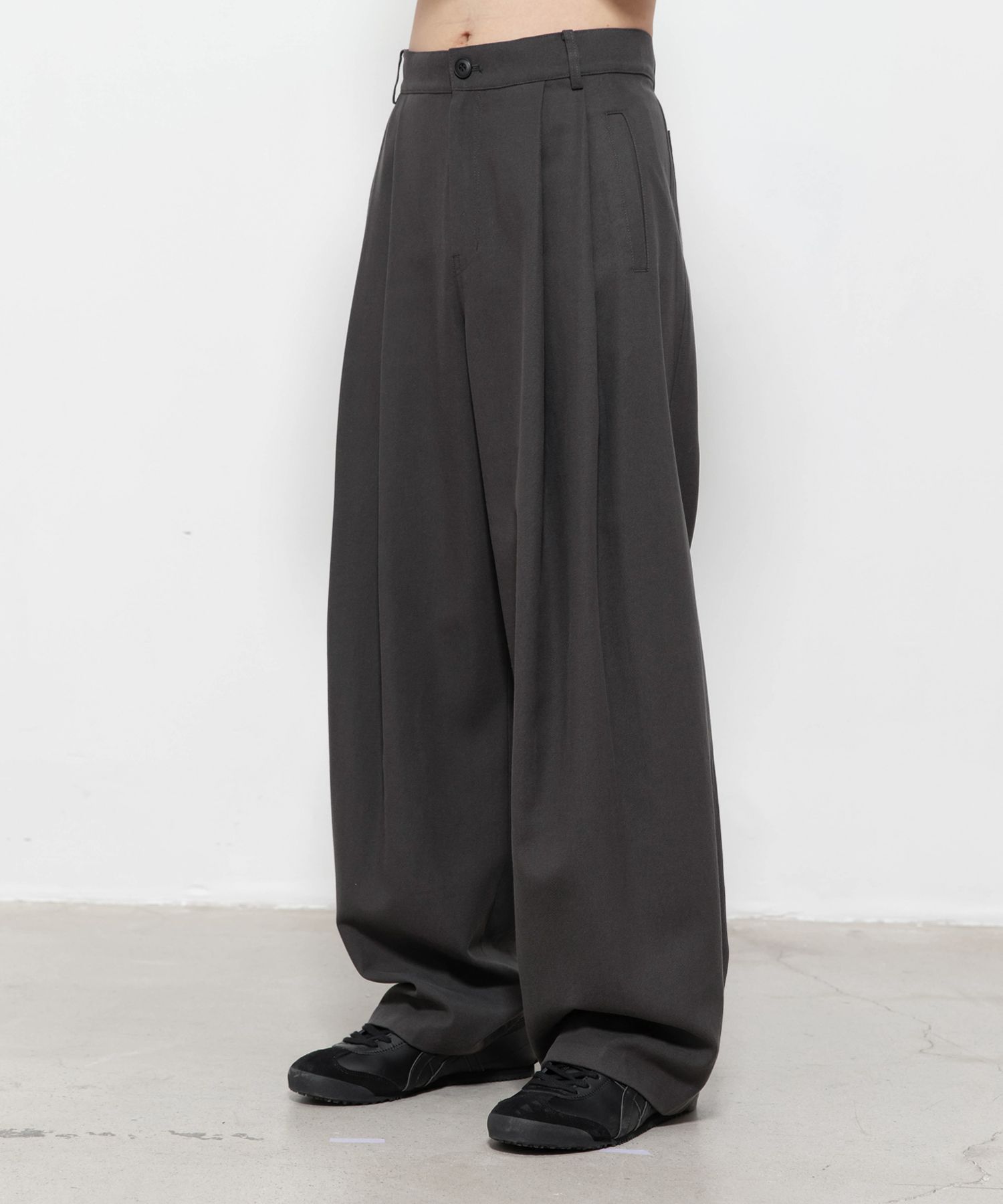 MUSINSA | THE COLDEST MOMENT TCM starfish sweat pants (black)