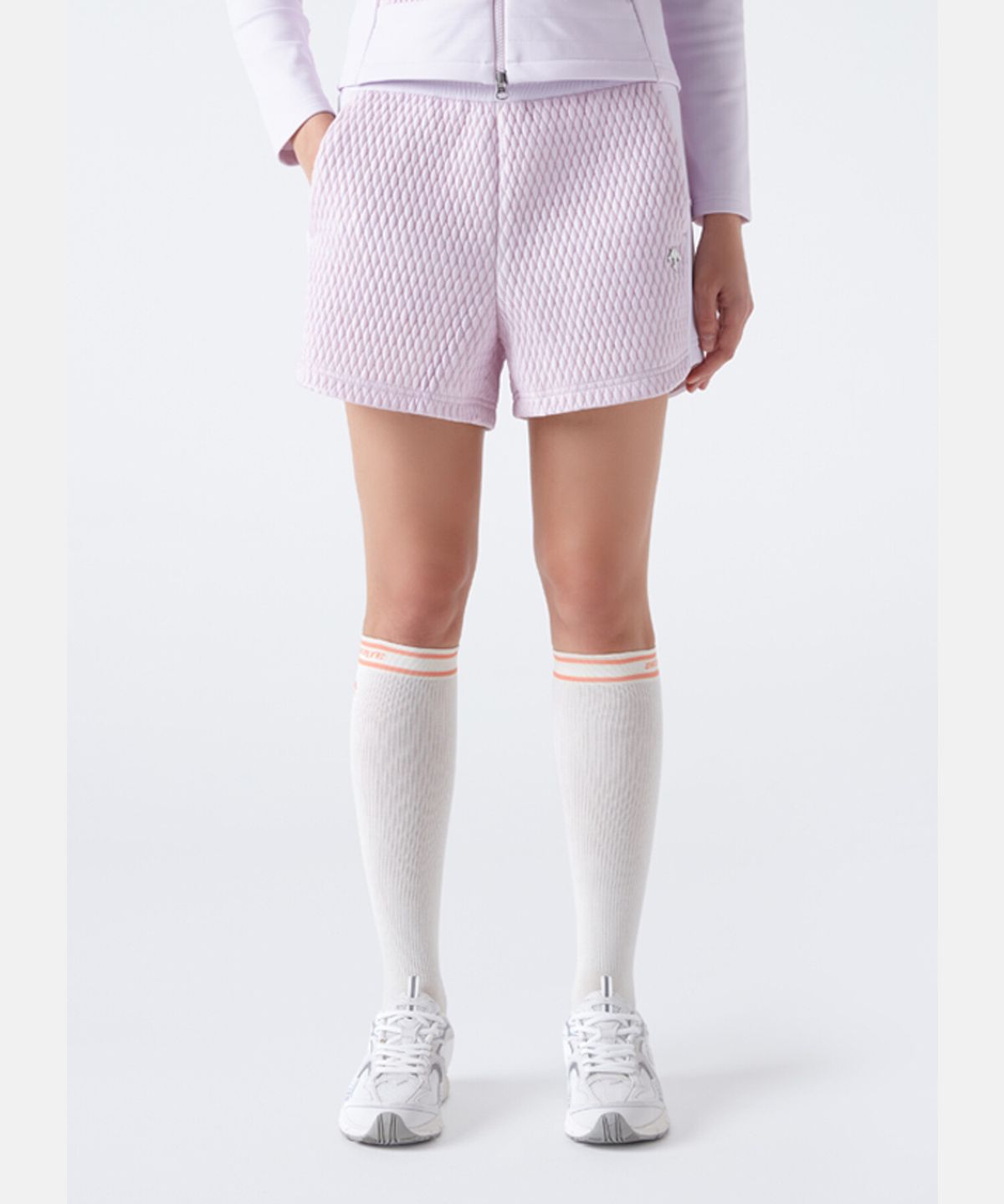 데상트(DESCENTE) 여성 패딩 하이브리드 4부 반바지 라벤더(SP422SHPO7)