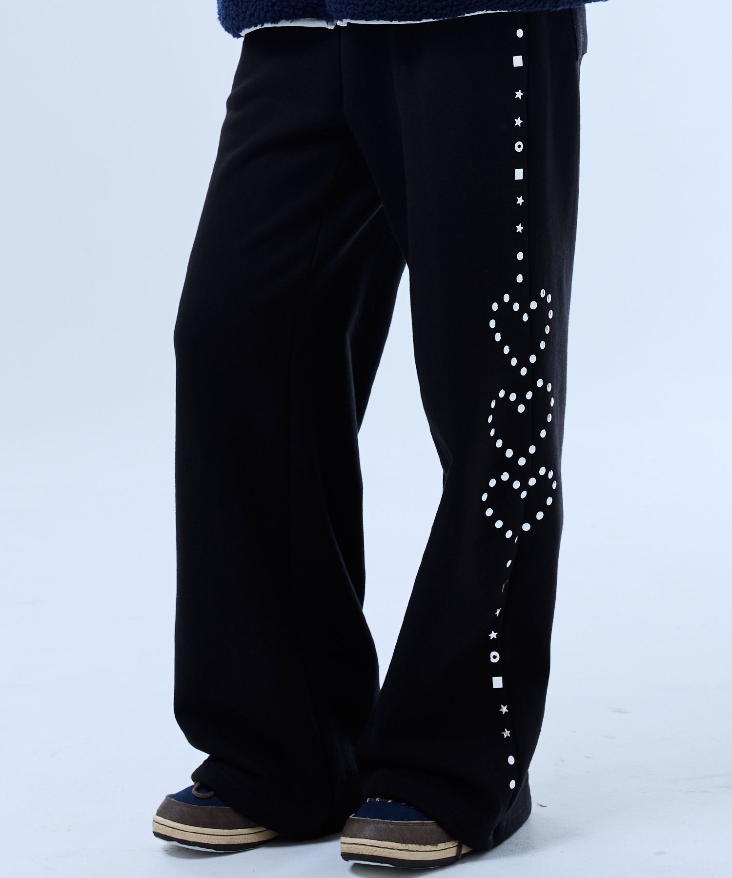 [LUV IS TRUE]★24FW★韓国人気★FS HOTFIX TRANING PANTS MUSINSA | LUV IS TRUE FS HOTFIX TRANING PANTS(BLACK)