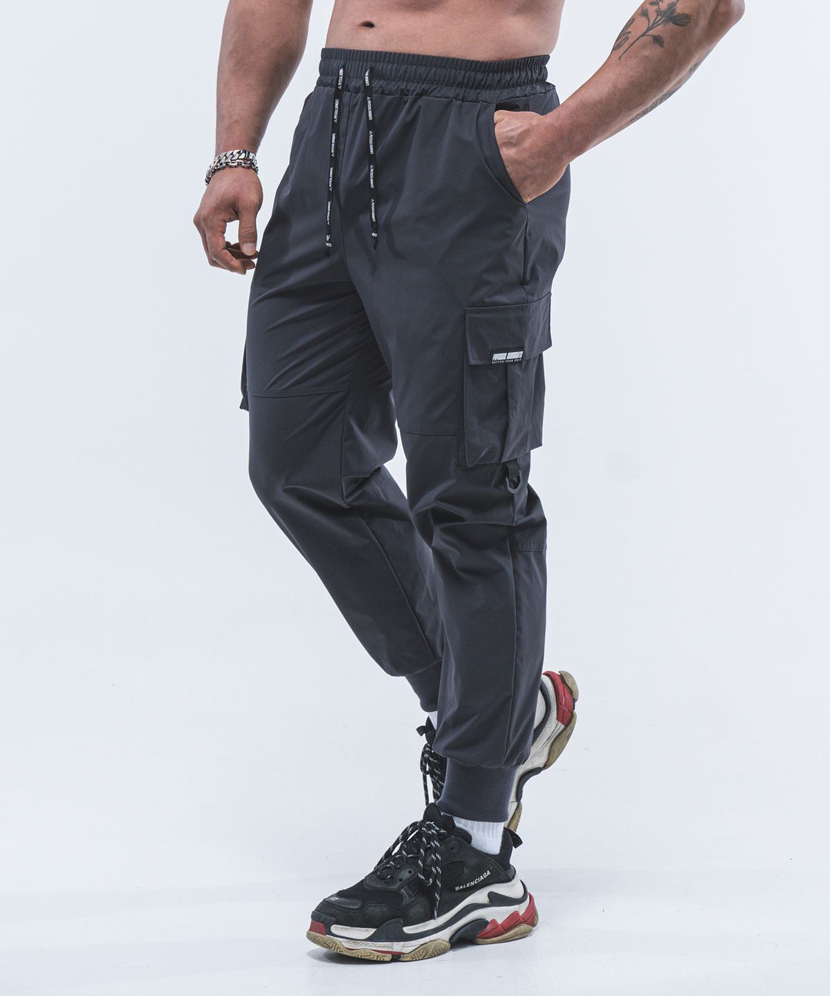 피지컬가먼츠(PHYSICAL GARMENTS) P2450 FW 테크핏 조거팬츠 [2 COLOR]
