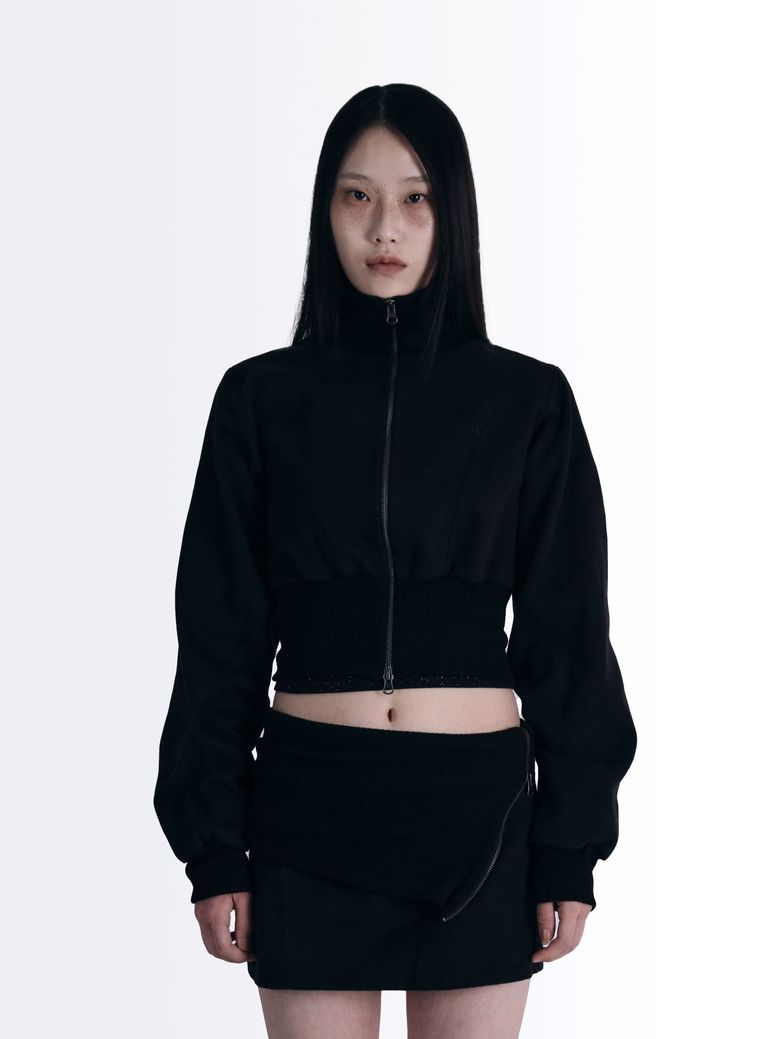 하이넥 리브드 크롭 점퍼 [블랙]