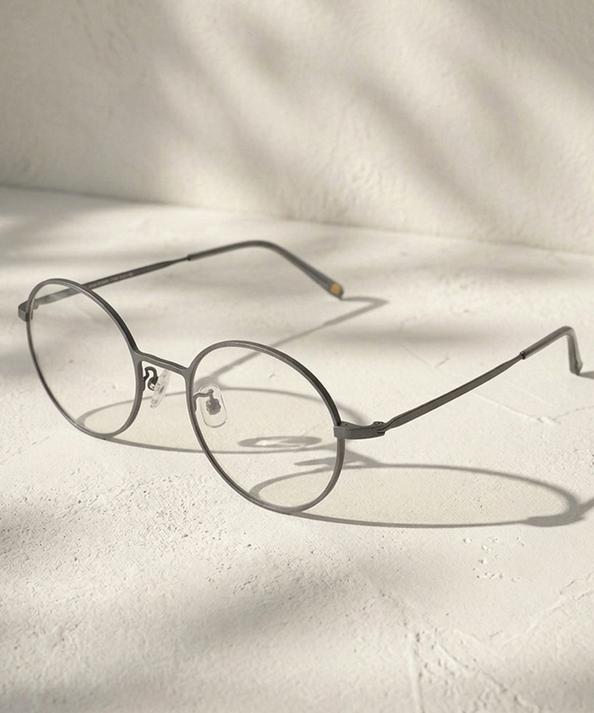 라이아이웨어(LIEEYEWEAR) LEO124-002