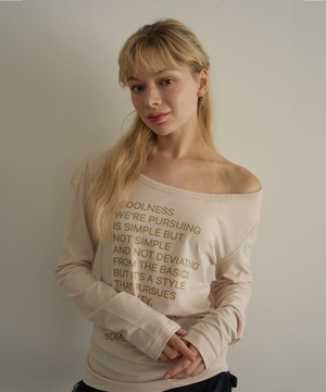 레터링 루즈핏 롱슬리브(크림)