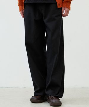 [WITH 유호진] ADN 와이드 커브드 절개 데일리 코튼 팬츠 면바지 [블랙]