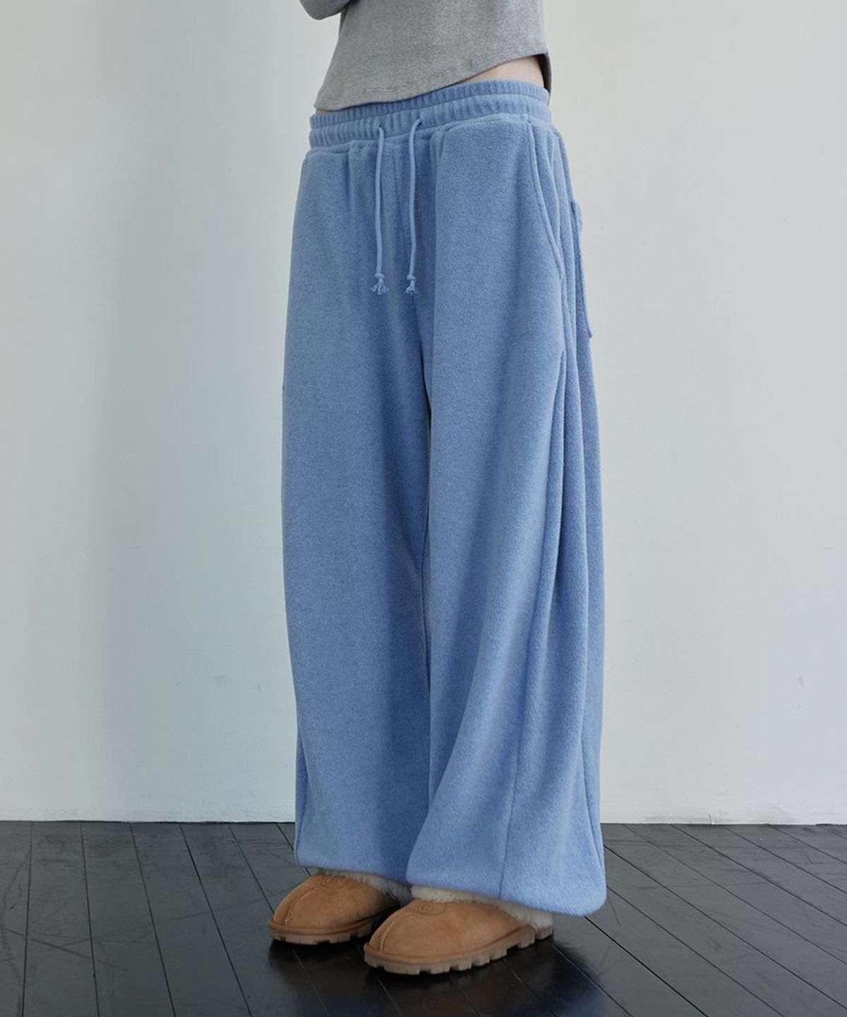 렌세(RENSE) Melange Fleece Pintuck Pants Gray Blue