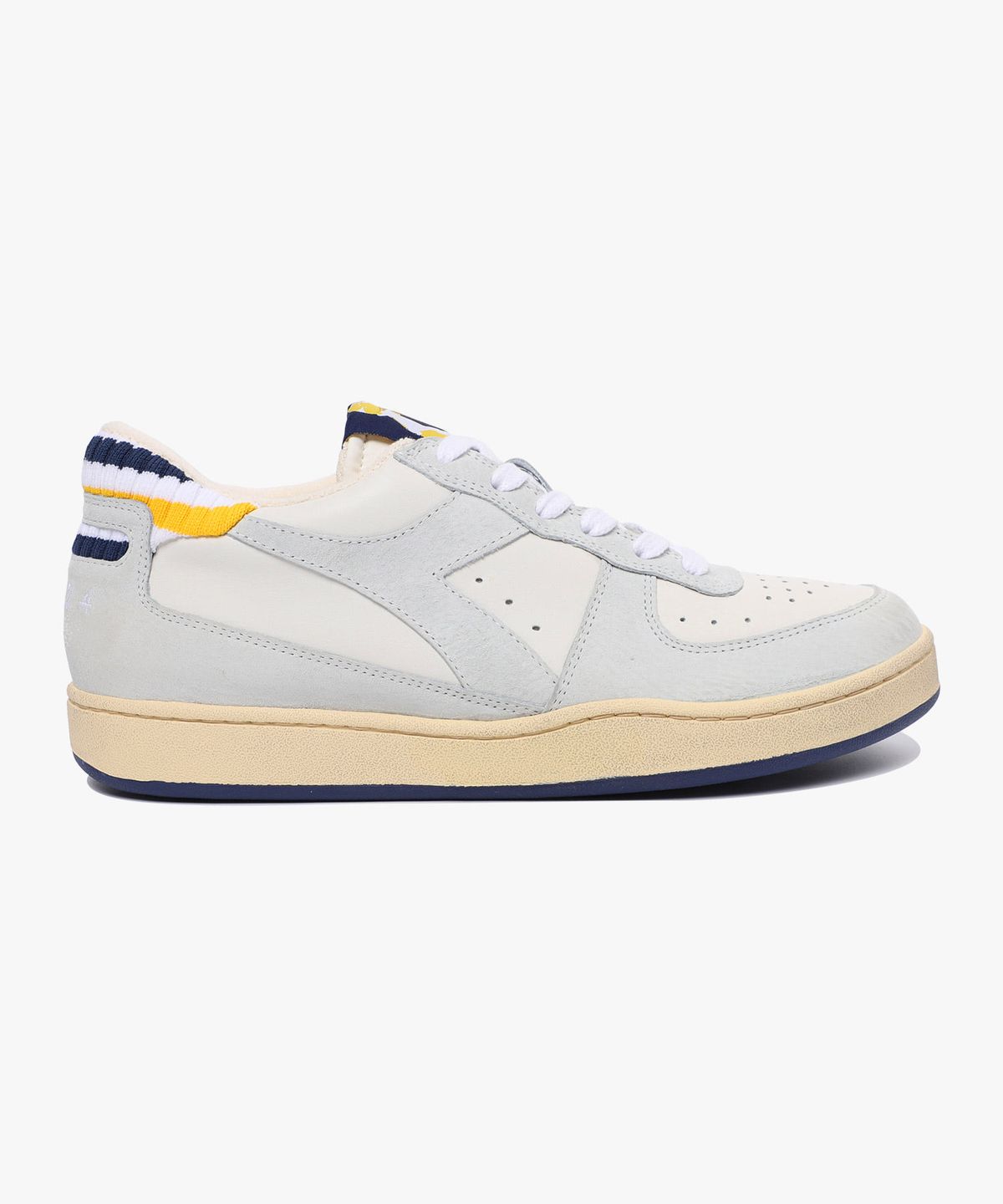 디아도라(diadora) 미 바스켓 로우 포티 니트 이태리 WHITE