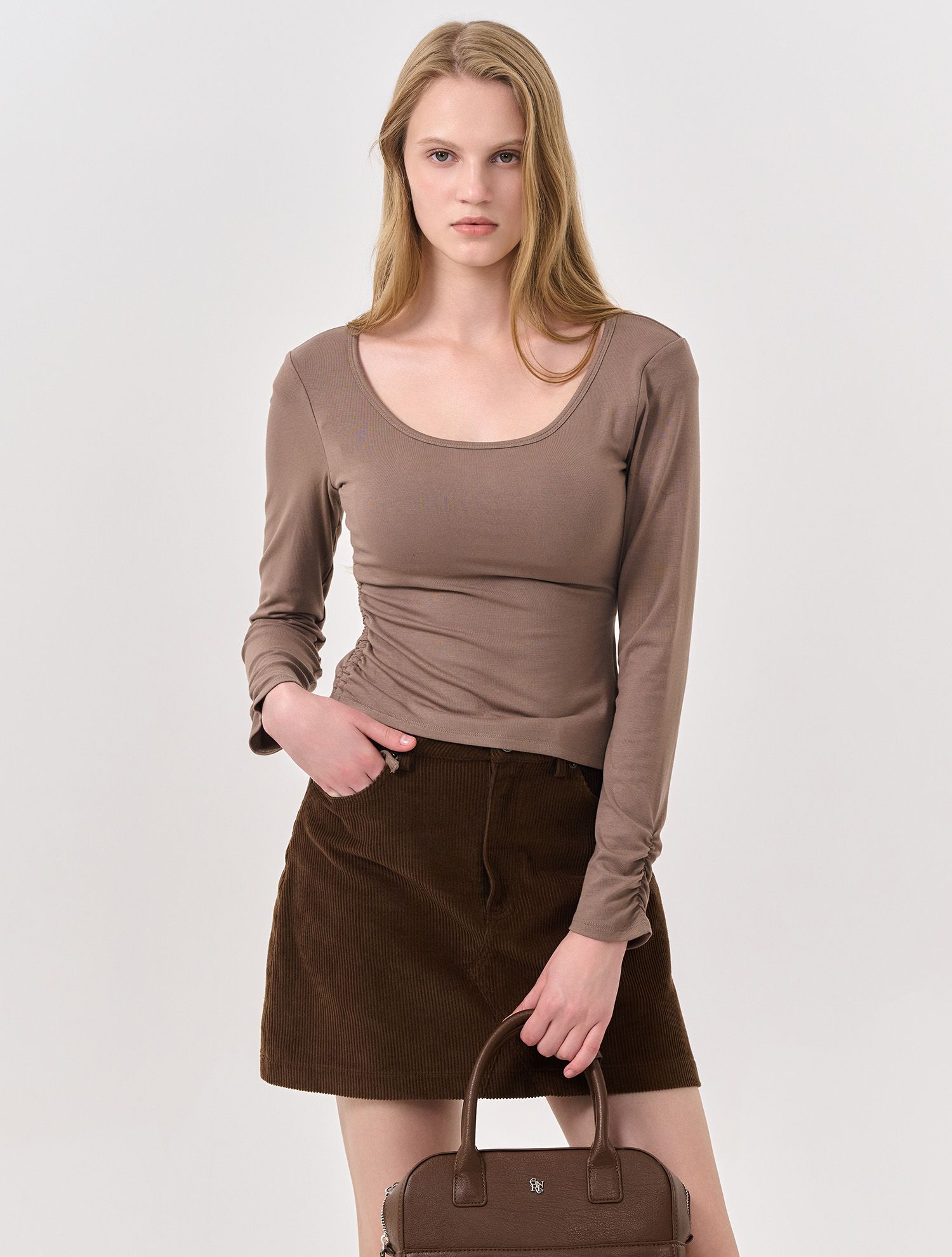 MUSINSA | GENERAL IDEA U-neck shirring bra cap long sleeve