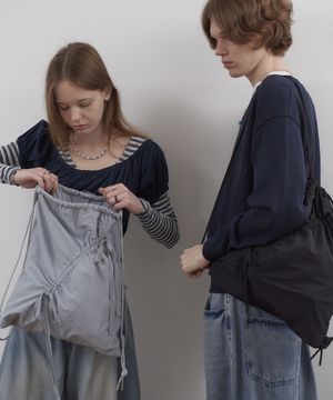 언발란스 리본 셔링 스트링 백 : RADIANT045