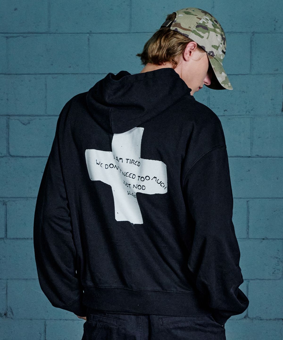 노드(NOD) Tired Harold Zip-up hoodie (Black)