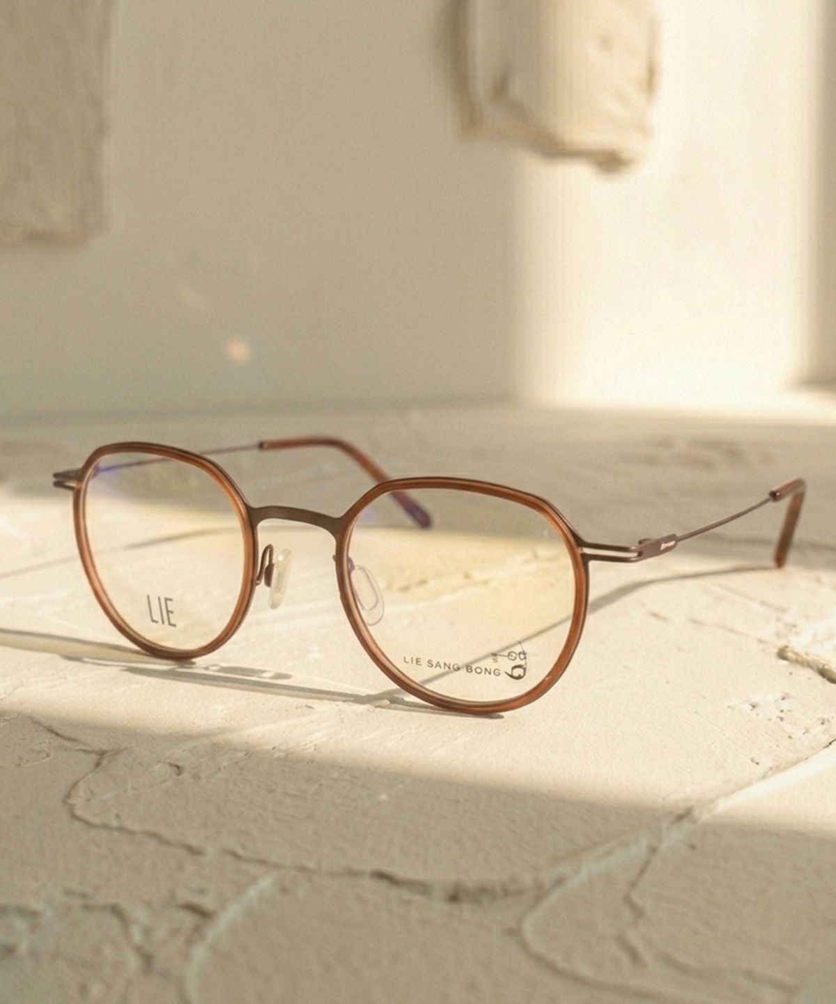 라이아이웨어(LIEEYEWEAR) CLEOⅡ- 002