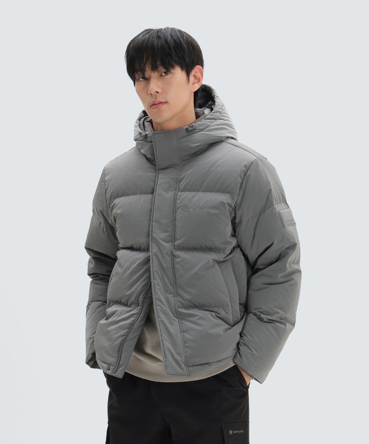 스노우피크 어패럴(SNOWPEAK APPAREL) 브라이트 후드 헤비 다운 자켓 (S24WMFDJ70) Silver Gray
