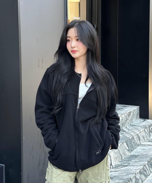 2way Peak-logo 라운드넥 플리스 BLACK (JQ5TZU192BK)