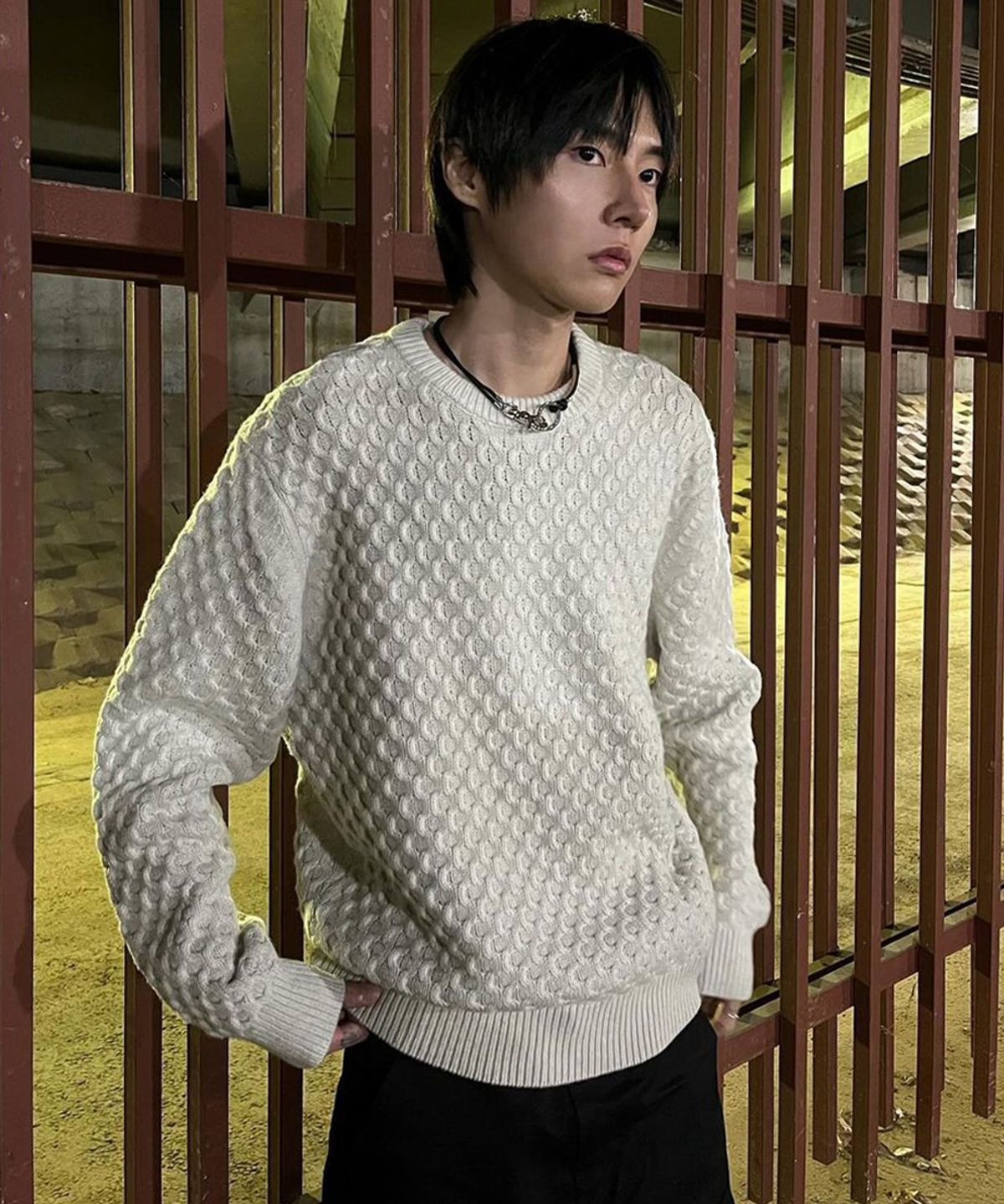 인템포무드(INTEMPOMOOD) 크로플 라운드 넥 니트_아이보리