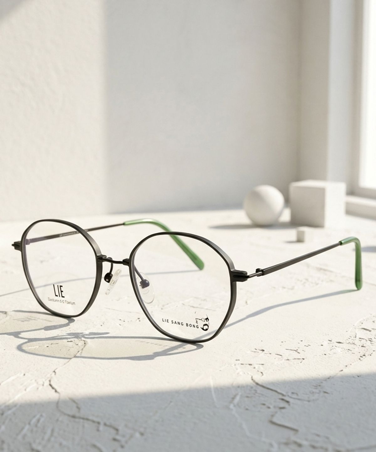 라이아이웨어(LIEEYEWEAR) DT301-005