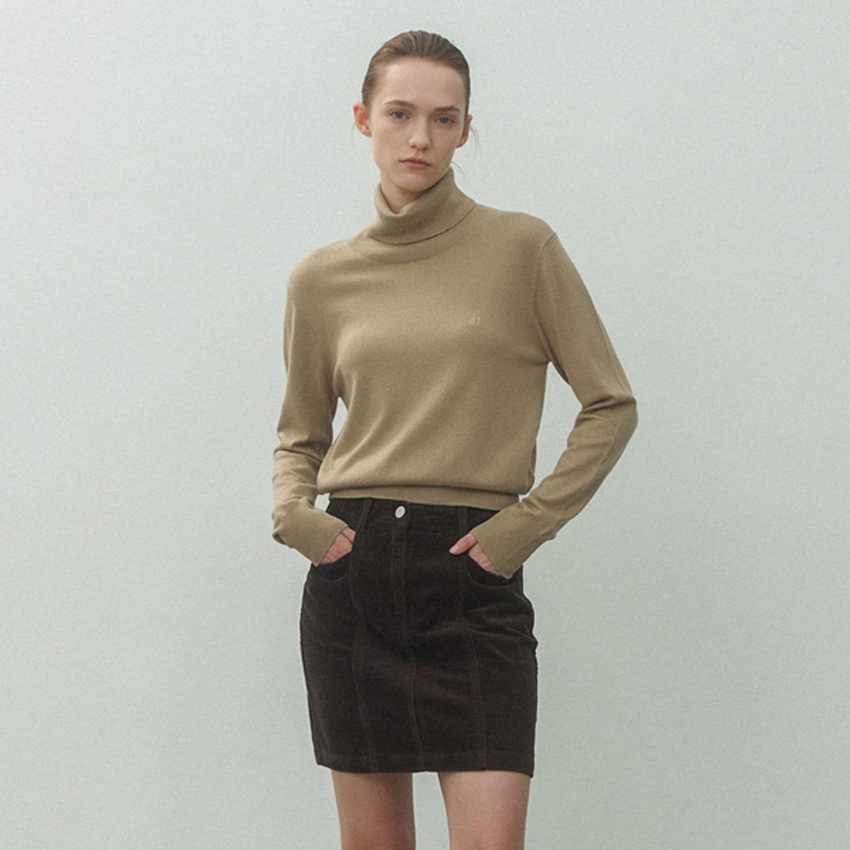 아틀리에 나인(ATELIER NAIN) ESSENTIAL WOOL POLO NECK KNIT(T-6985)