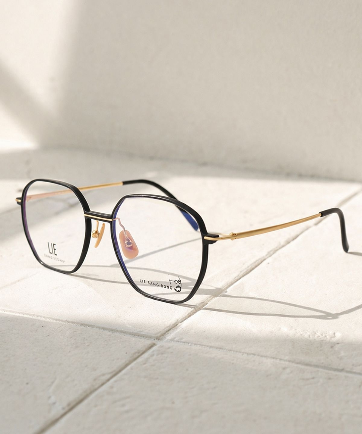 라이아이웨어(LIEEYEWEAR) DT307-001