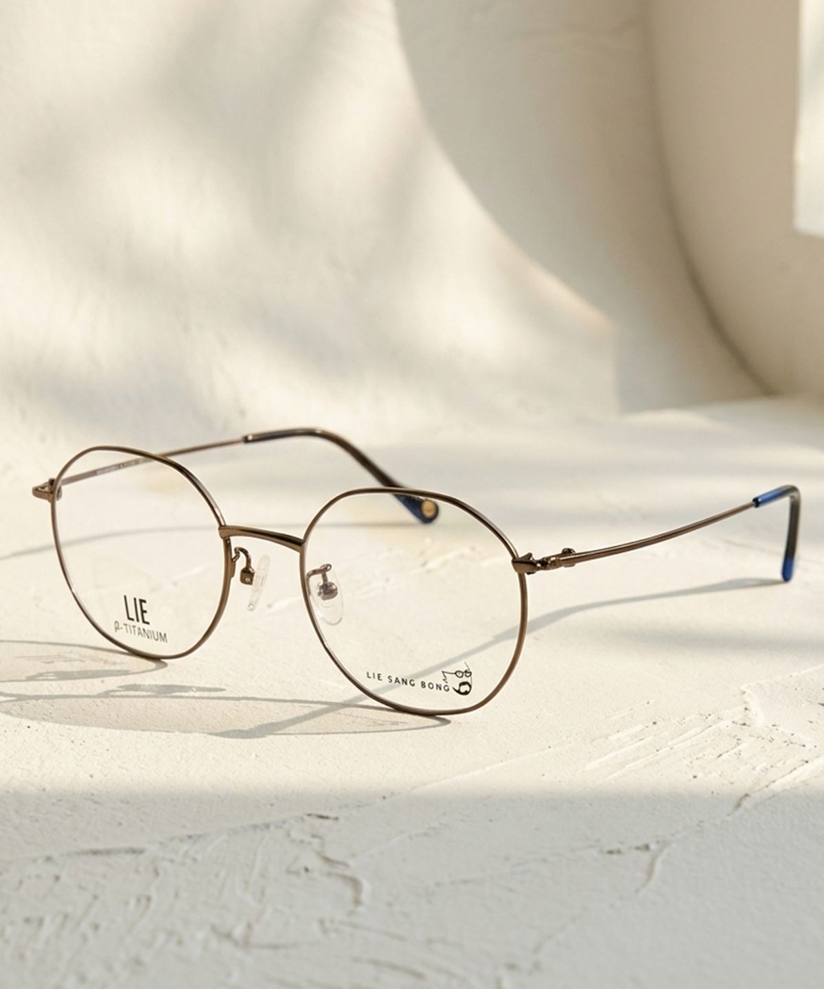 라이아이웨어(LIEEYEWEAR) IRINA-003