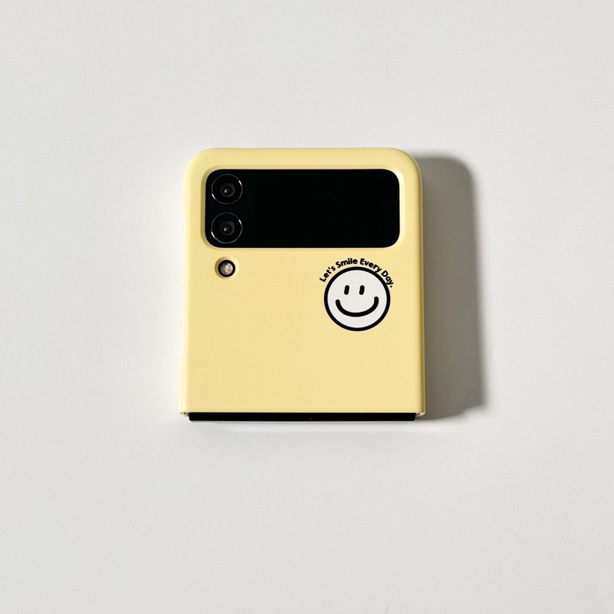 에이쓰리비쓰리(A3B3) Smile Color Whitish Yellow 스마일 컬러 화이티쉬 옐로 (Z 플립 3.4.5.6 하드 케이스)