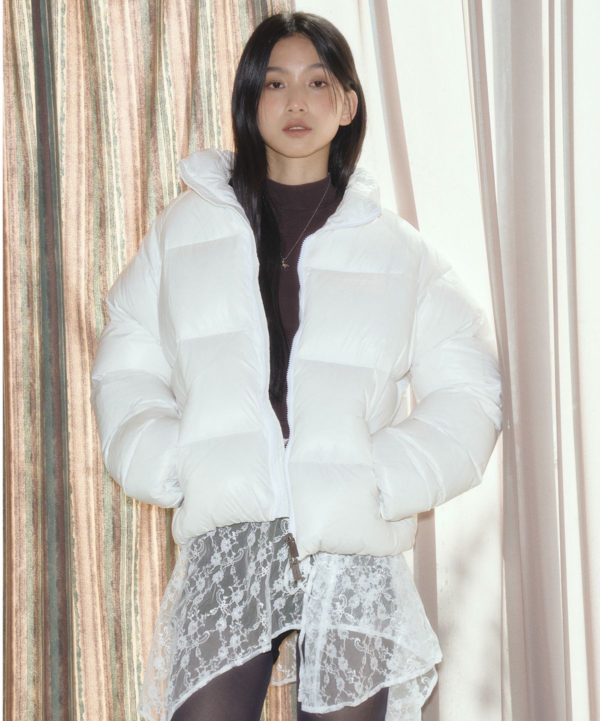 프렌다(PRENDA) GLOSSY PUFFER JACKET WHITE