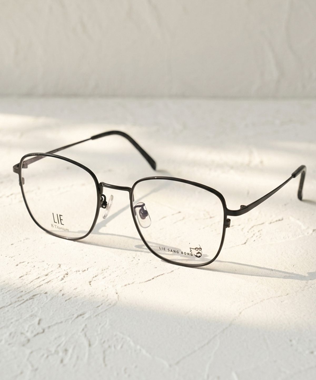 라이아이웨어(LIEEYEWEAR) MT231-001