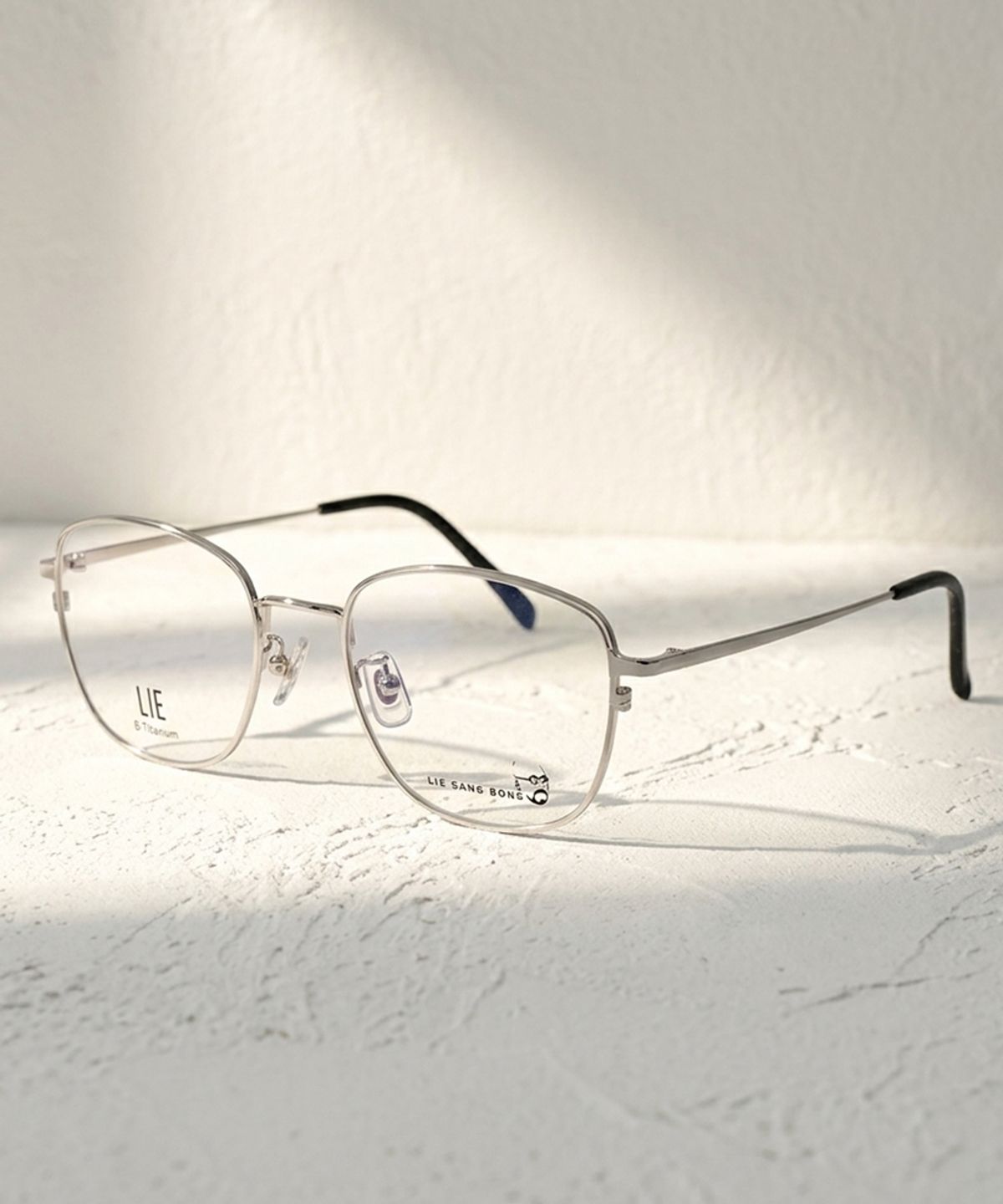 라이아이웨어(LIEEYEWEAR) MT231-002