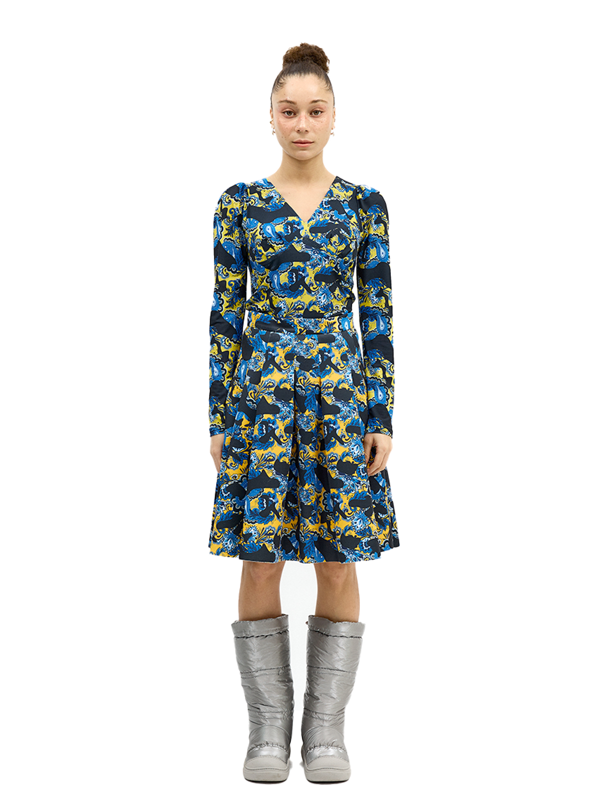 그리디어스(GREEDILOUS) Pleated A-Line Skirt