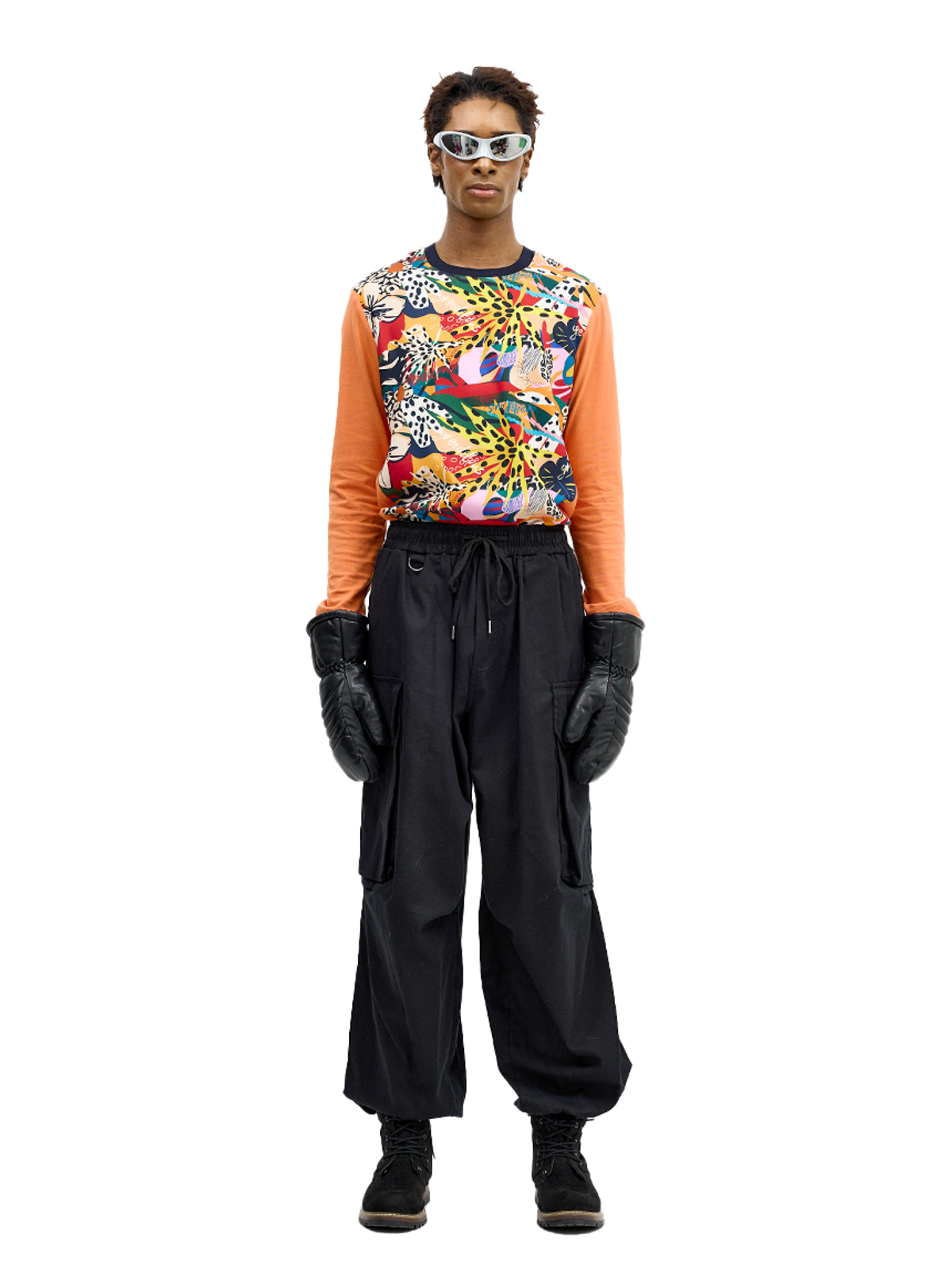 그리디어스(GREEDILOUS) Tropical Pattern Crew Neck Long Sleeve Top