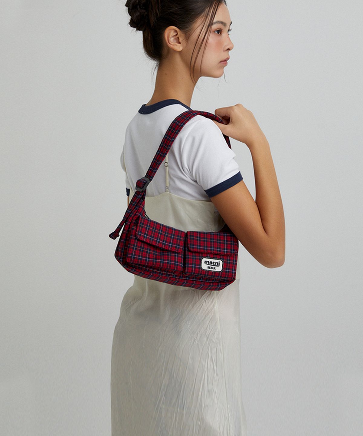 마크니(MACNI) TWO POCKET MINI HOBO BAG RED CHECK