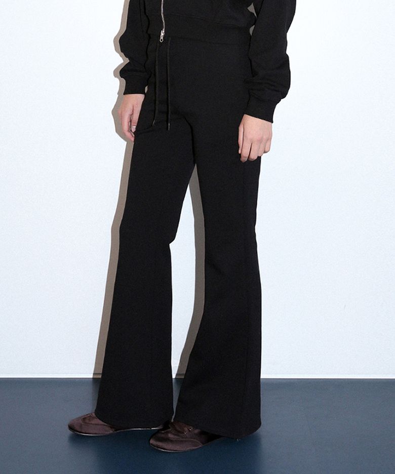 Calm Mood bootcut Sweat Pants (Black)