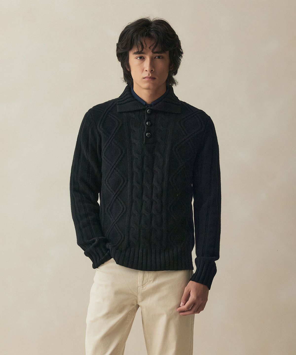 브룩스 브라더스(BROOKS BROTHERS) 아란 케이블 폴로스웨터 (블랙) (BBWTMM3902UEW)