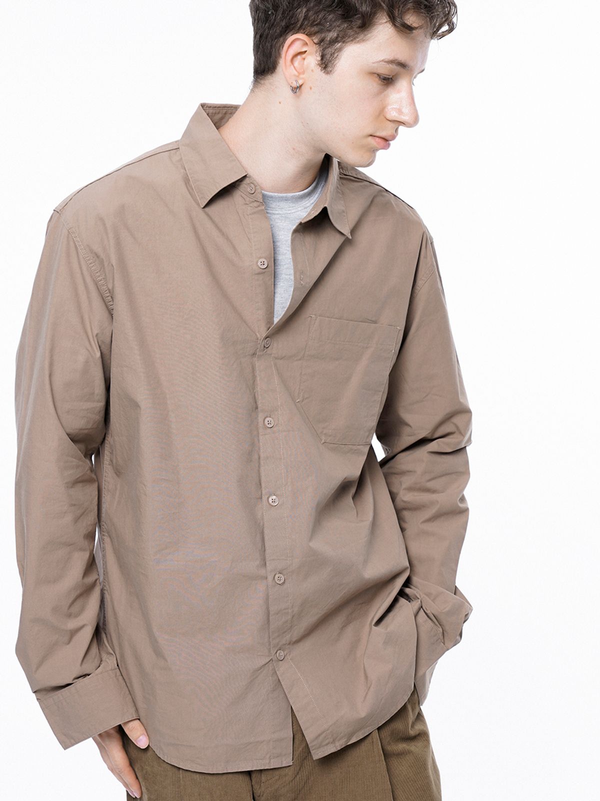 챈세스노이(CHANCE'S NOI) Standard Polygon Pocket Shirt - Beige /M243SH01BE
