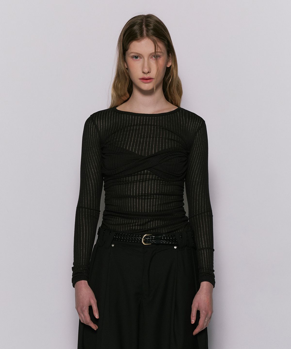 웨슬리 휴스턴(WESLEYHYUSTON) DRAPE SEE-THROUGH SHIRRING LONG SLEEVE BLACK